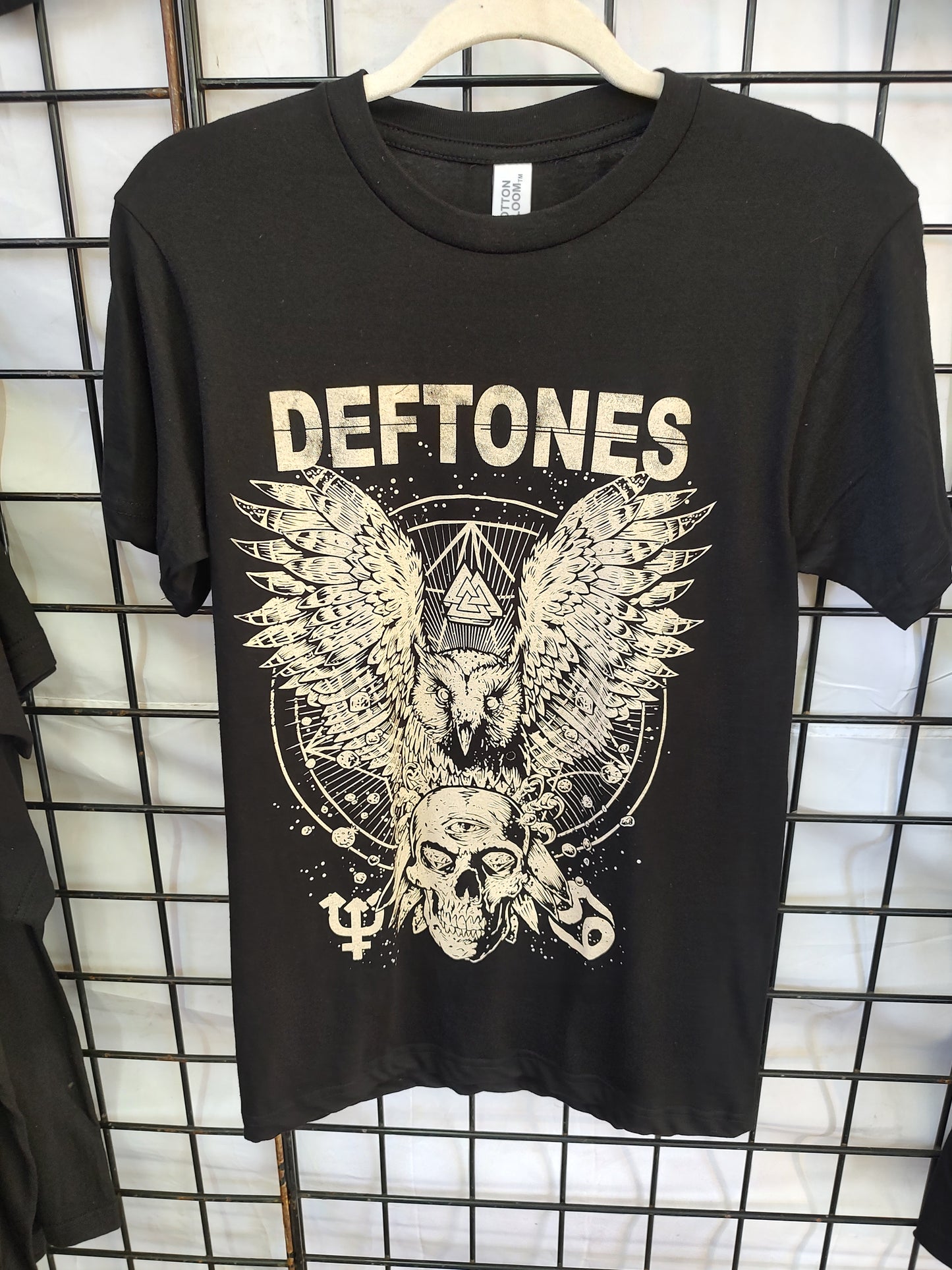 Deftones, Eagle